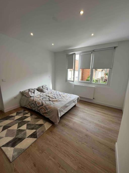 Grande Chambre Dans Loft A Deux Pas De La Plage Dunkirk Exteriör bild