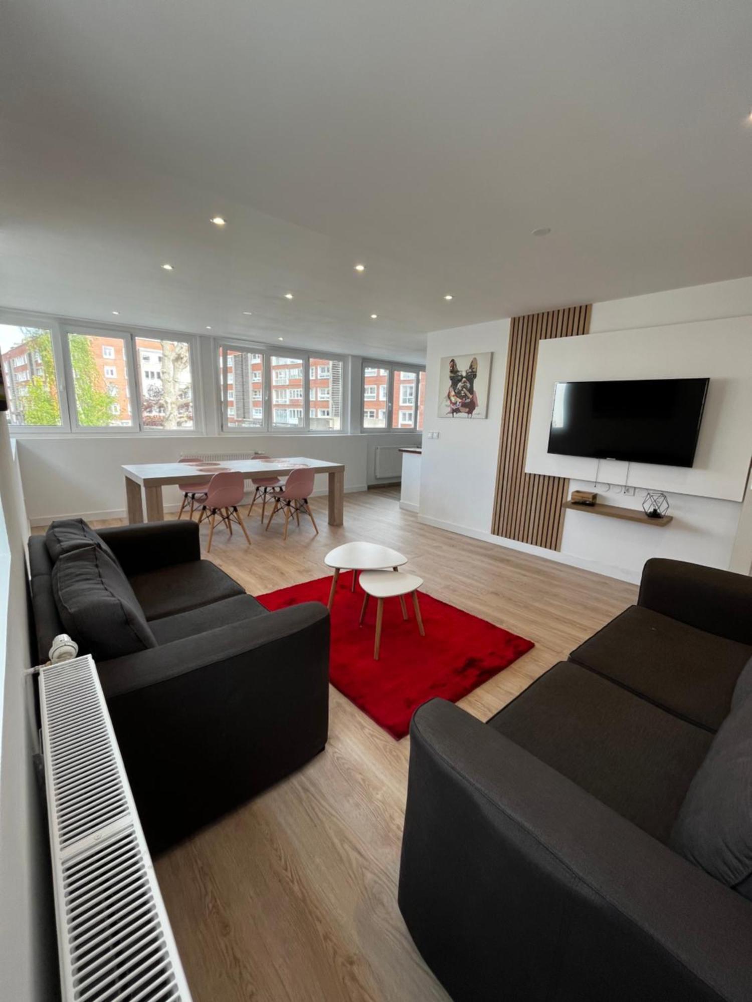 Grande Chambre Dans Loft A Deux Pas De La Plage Dunkirk Exteriör bild