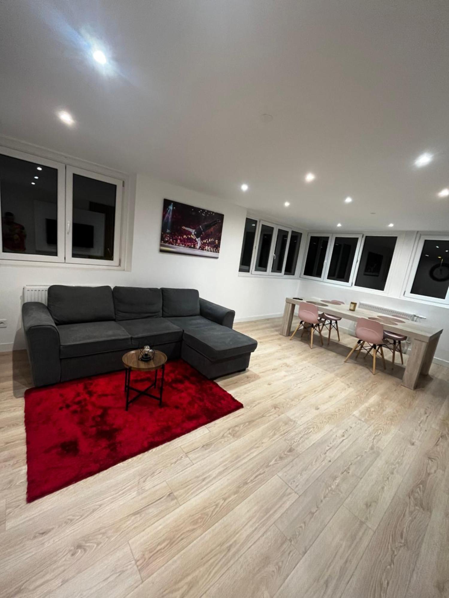 Grande Chambre Dans Loft A Deux Pas De La Plage Dunkirk Exteriör bild